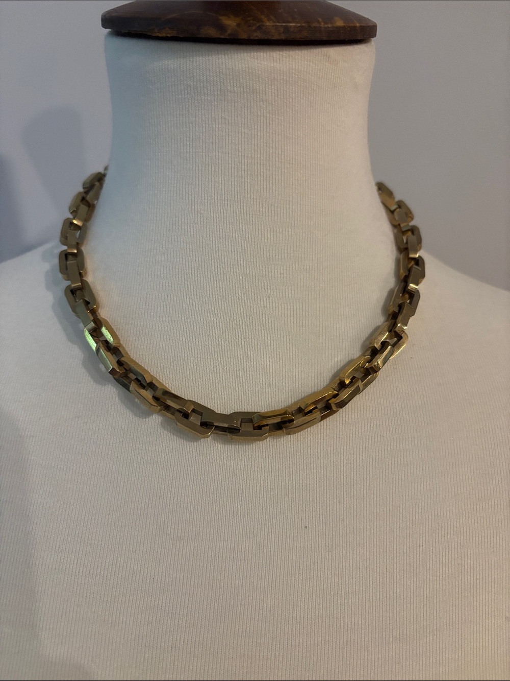 Gold Chunky Chain Necklace - Women Jewelry